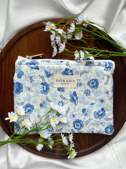 Aurélia Pouch